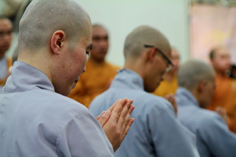 Kể từ hôm nay, các vị đã bắt đầu gia nhập vào đoàn thể người xuất gia với một đời sống, bổn phận và trách nhiệm mới. (Ảnh: Xuân Mai/Vietnam+)