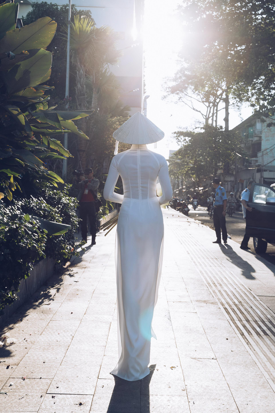 Cùng ngắm những khoảng khắc đẹp của H'Hen Niê. (Ảnh: Thiên An/Vietnam+)