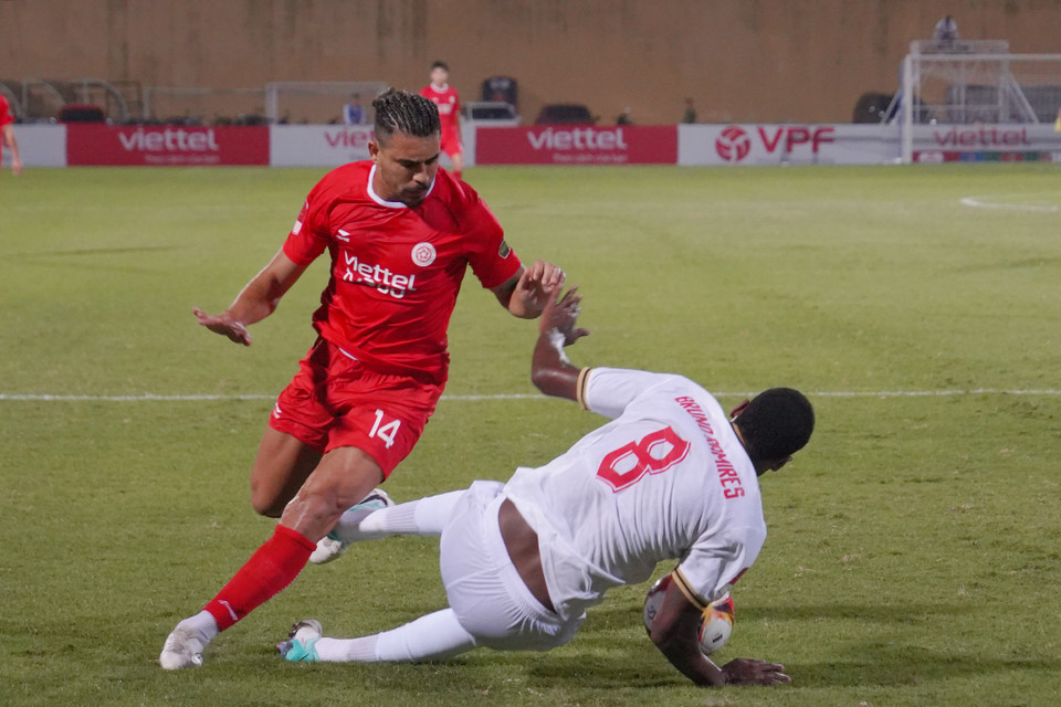 Tối 4/11, Câu lạc bộ Viettel tiếp đón đội khách Hồng Lĩnh Hà Tĩnh trong trận đấu muộn nhất vòng 3 V-League 2023/24. (Ảnh: Việt Anh/Vietnam+)