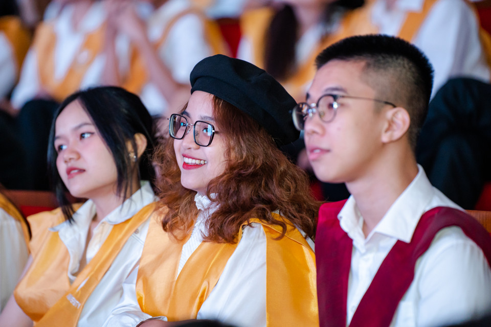 Nụ cười duyên dáng của các tân sinh viên VinUni(Nguồn: Vietnam+)