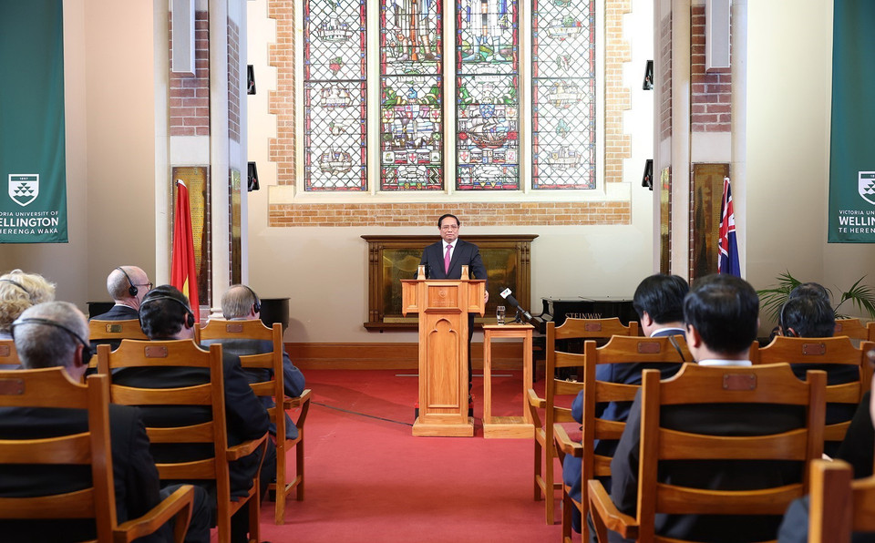 Thủ tướng Phạm Minh Chính phát biểu về chính sách của Việt Nam tại Đại học Victoria. (Ảnh: Dương Giang/TTXVN)