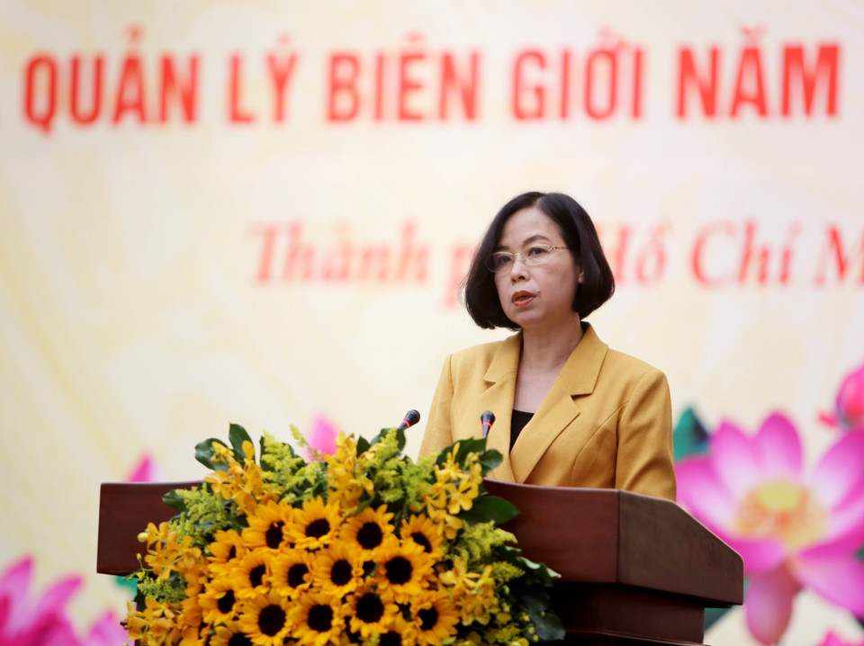 Bà Vũ Việt Trang, Tổng Giám đốc TTXVN, phát biểu tại hội nghị. (Ảnh: Thành Chung/TTXVN)