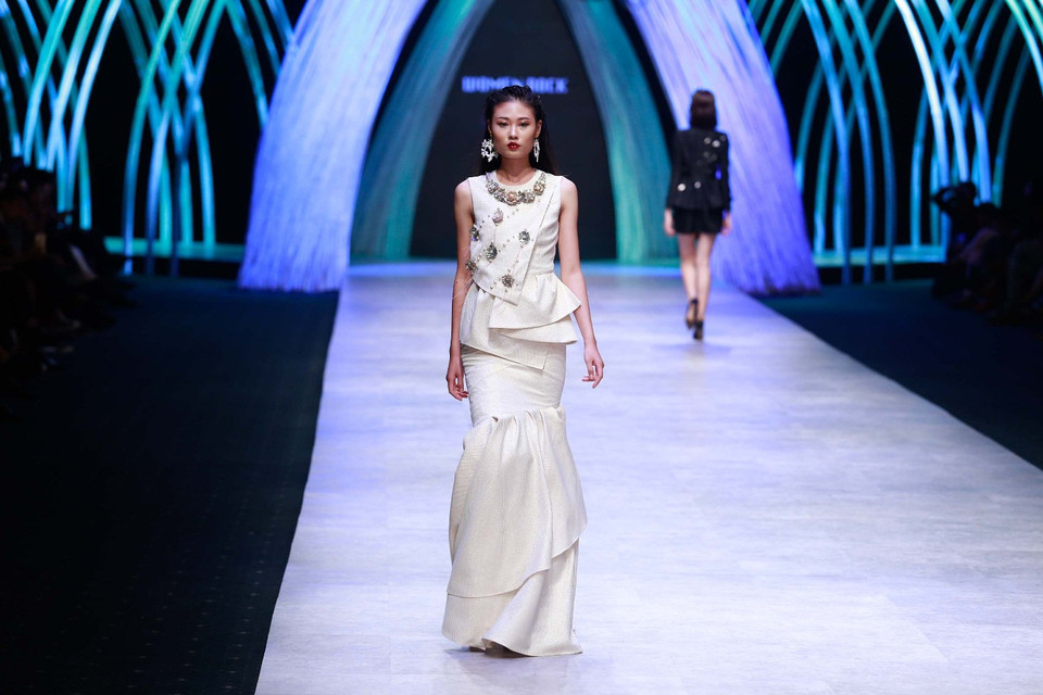 Người mẫu Mai Giang kết thúc bộ sưu tập của Giao Linh. (Ảnh: BTC)