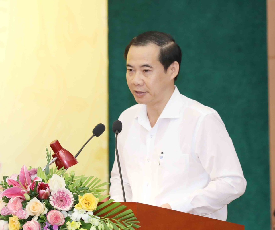 Ông Nguyễn Thái Học, Phó Ban Nội chính Trung ương giới thiệu chương trình hội thảo. (Ảnh: Phương Hoa/TTXVN)