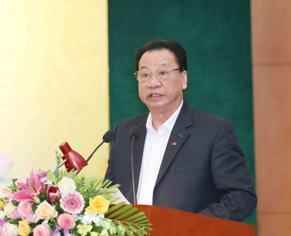 GS.TS Phùng Hữu Phú, Phó Chủ tịch Thường trực Hội đồng Lý luận Trung ương phát biểu khai mạc hội thảo. (Ảnh: Phương Hoa/TTXVN)