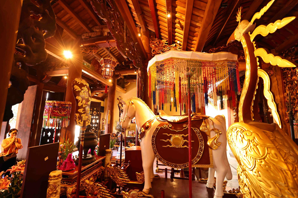 Di tích đền Bạch Mã cùng với các di tích khác trong tứ trấn Thăng Long khẳng định giá trị lịch sử, tín ngưỡng tiêu biểu của quần thể di tích này tại Hà Nội. (Ảnh: Minh Đức/TTXVN)