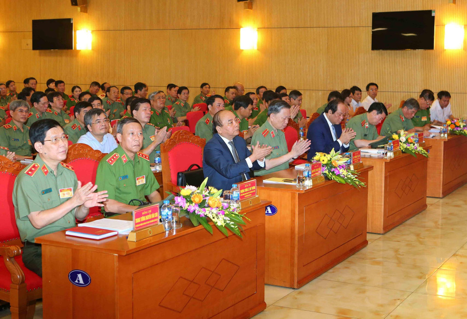 Thủ tướng Nguyễn Xuân Phúc và các đại biểu dự Hội nghị. (Ảnh: Doãn Tấn/TTXVN)