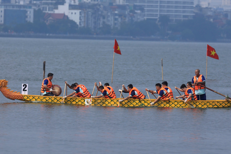 Không chỉ là nơi thi đua, cạnh tranh của các đội, giải đấu còn là dịp để cùng giao lưu, học hỏi, thắt chặt tình đoàn kết, hữu nghị giữa các địa phương, giữa các tổ chức trong nước với quốc tế. (Ảnh: Hoài Nam/Vietnam+)