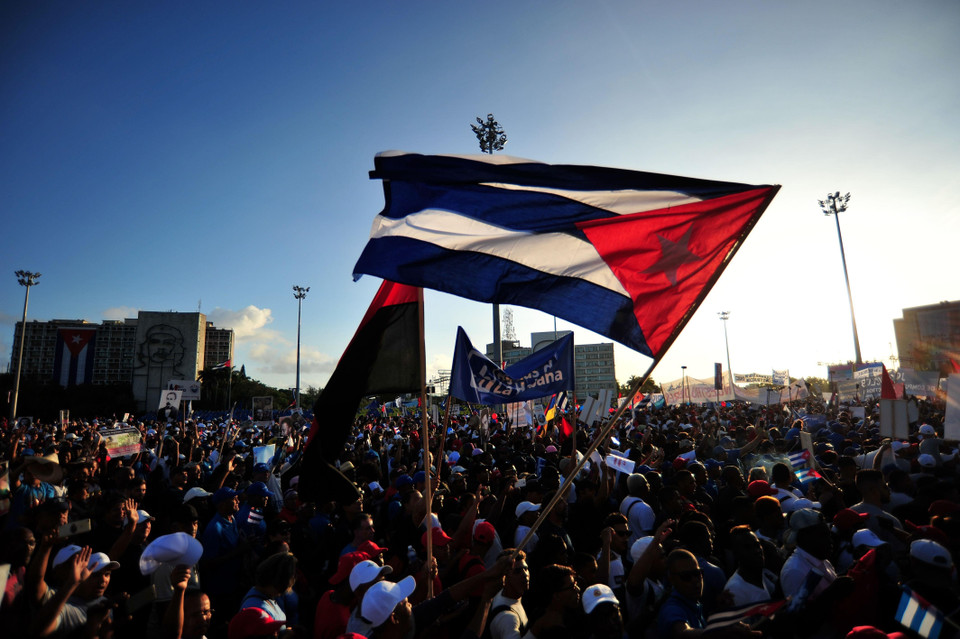 Cuba míttinh kỷ niệm Ngày Quốc tế Lao động 1/5. (Ảnh: Lê Hà/TTXVN)