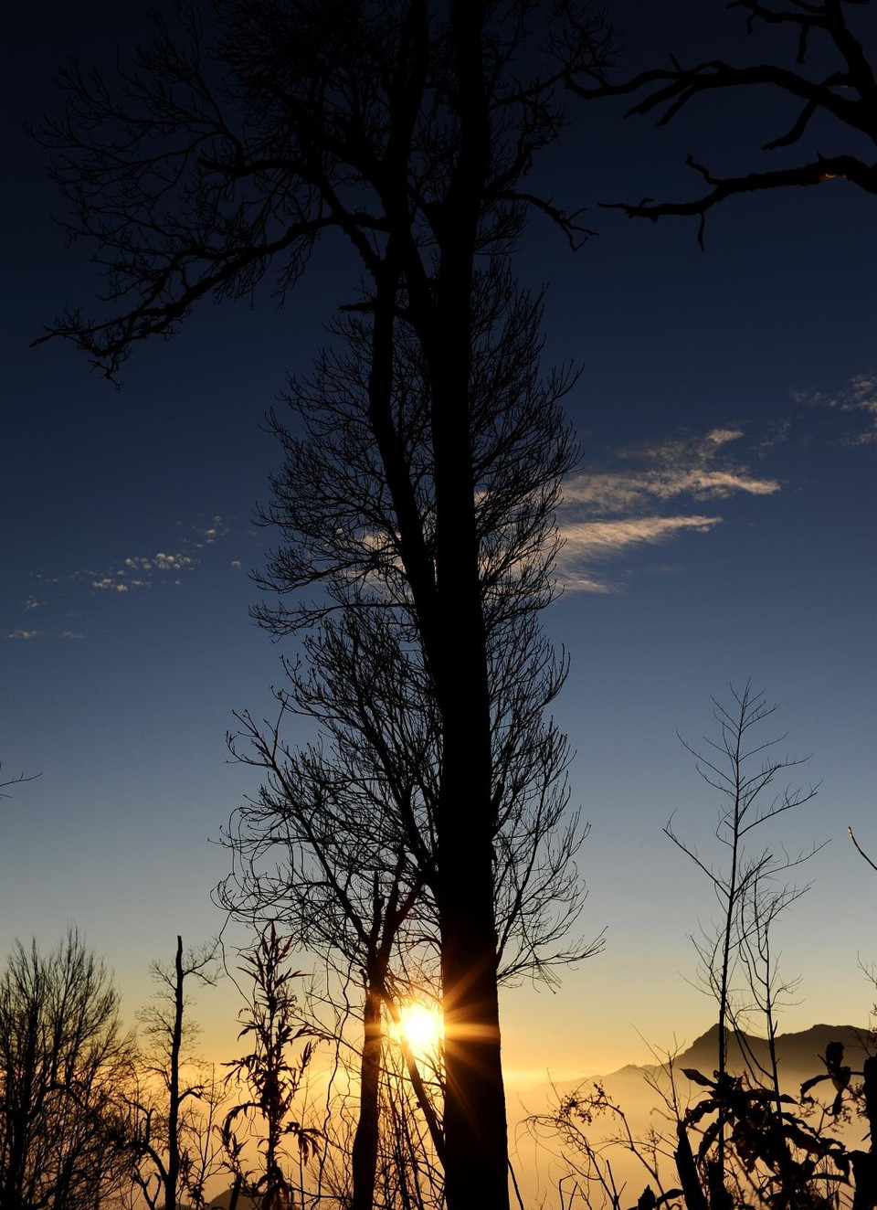 Hoàng hôn trên những cung đường núi. (Ảnh: Xuân Mai/Vietnam+)