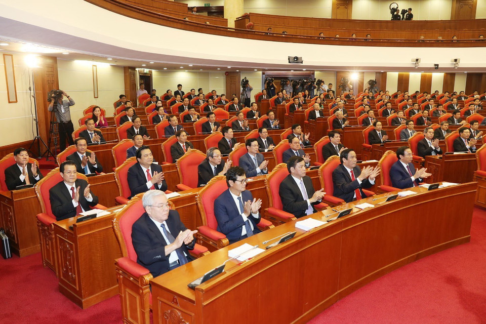 Các đồng chí lãnh đạo Đảng, Nhà nước và các đại biểu dự bế mạc Hội nghị. (Ảnh: Trí Dũng/TTXVN)