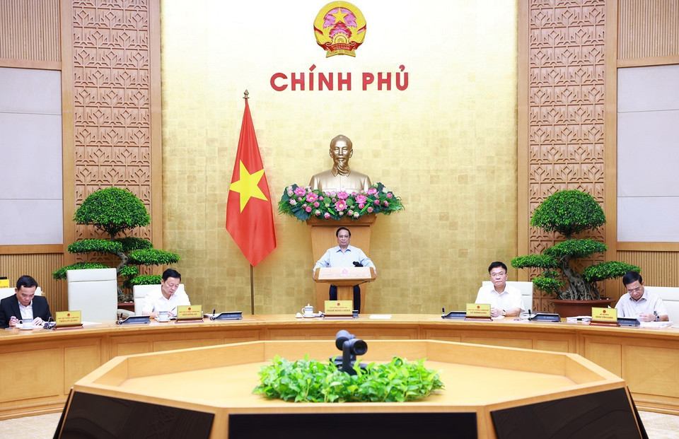 Thủ tướng Phạm Minh Chính chủ trì phiên họp Chính phủ chuyên đề về xây dựng pháp luật tháng 8 năm 2024. (Ảnh: Dương Giang/TTXVN)