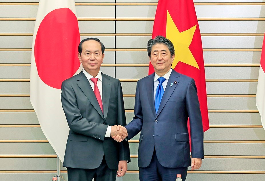Chủ tịch nước Trần Đại Quang và Thủ tướng Nhật Bản Shinzo Abe tại buổi hội đàm. (Ảnh: Nhan Sáng/TTXVN)