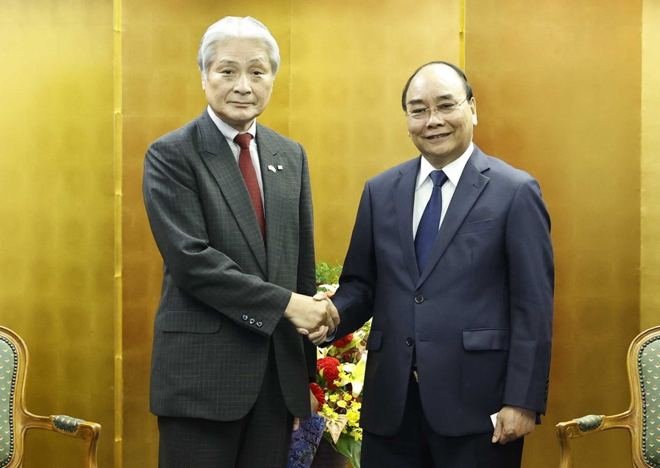 Chủ tịch nước Nguyễn Xuân Phúc tiếp Thống đốc tỉnh Gunma, Yamamoto Ichita. (Ảnh: Thống Nhất/TTXVN)