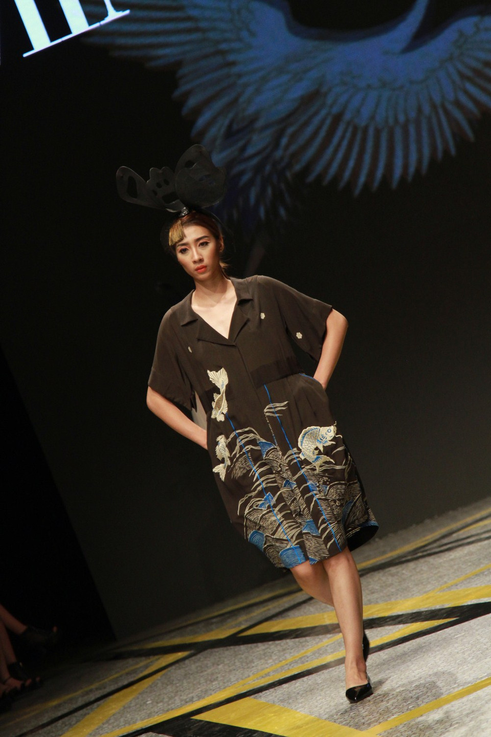 'Những cánh hạc bay' chính là ý tưởng mà nhà thiết kế muốn mang tới cho một mùa Xuân Hè mới. (Ảnh: Xuân Mai/Vietnam+)