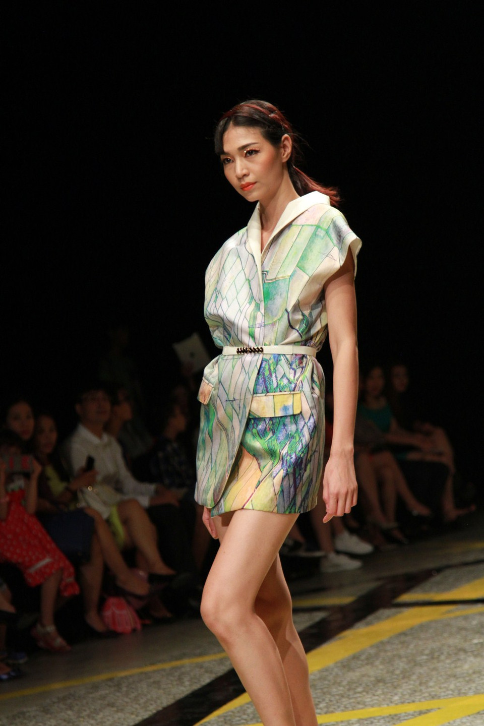 Bộ sưu tập mới lần này của Vũ Việt Hà là một cái nhìn khác về những cánh đồng... (Ảnh: Xuân Mai/Vietnam+)