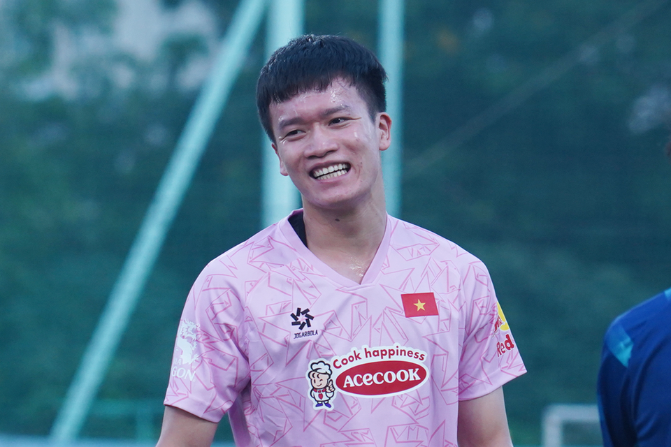 Không khí cởi mở trong buổi tập tạo sự thoải mái cho các tuyển thủ Việt Nam. (Ảnh: Việt Anh/Vietnam+)