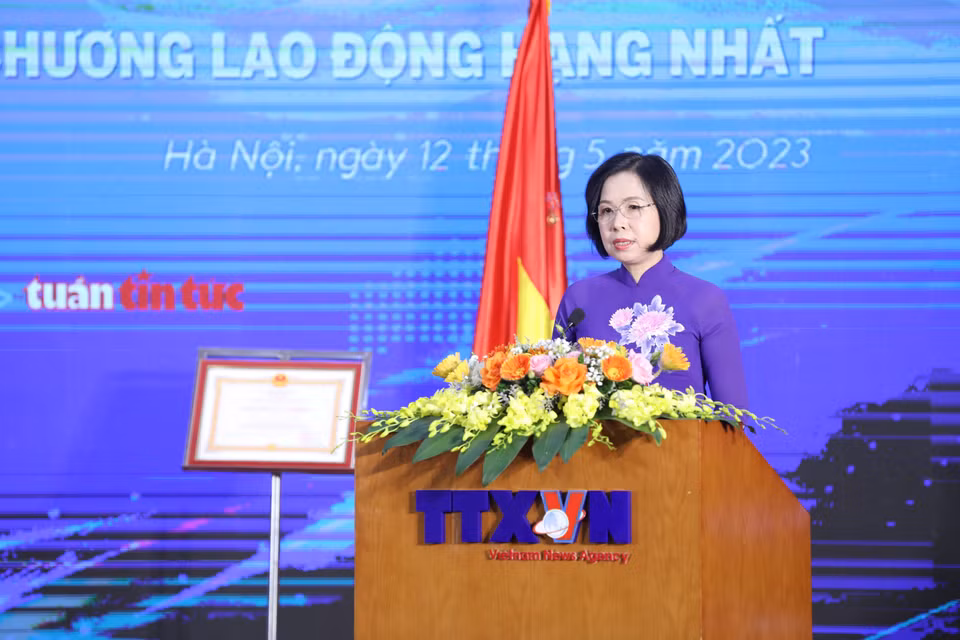 Tổng Giám đốc TTXVN Vũ Việt Trang phát biểu tại Lễ kỷ niệm.(Ảnh: Tuấn Anh/TTXVN)