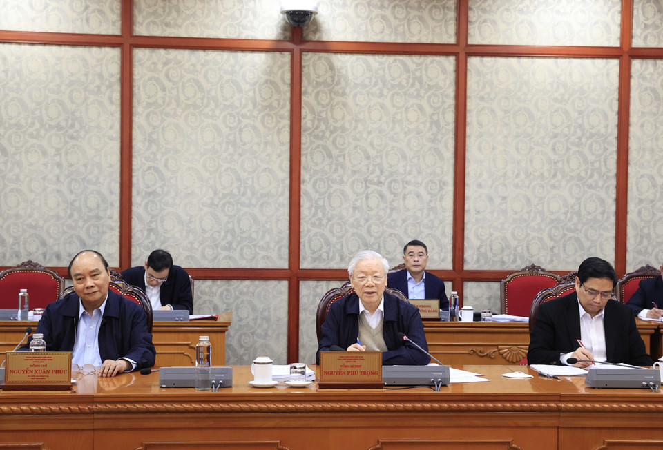 Tổng Bí thư Nguyễn Phú Trọng chủ trì họp Bộ Chính trị để cho ý kiến về các nội dung quan trọng. (Ảnh: Thống Nhất/TTXVN)