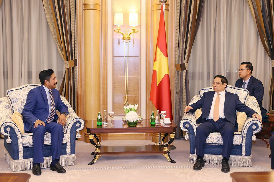 Thủ tướng Phạm Minh Chính tiếp ông Shehim Kottilingal, Giám đốc Tập đoàn Lulu quốc tế. (Ảnh: Dương Giang/TTXVN)