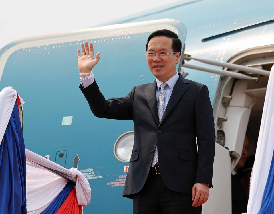 Chủ tịch nước Võ Văn Thưởng rời thủ đô Vientiane, kết thúc tốt đẹp chuyến thăm chính thức Cộng hòa Dân chủ Nhân dân Lào. (Ảnh: Thống Nhất/TTXVN)