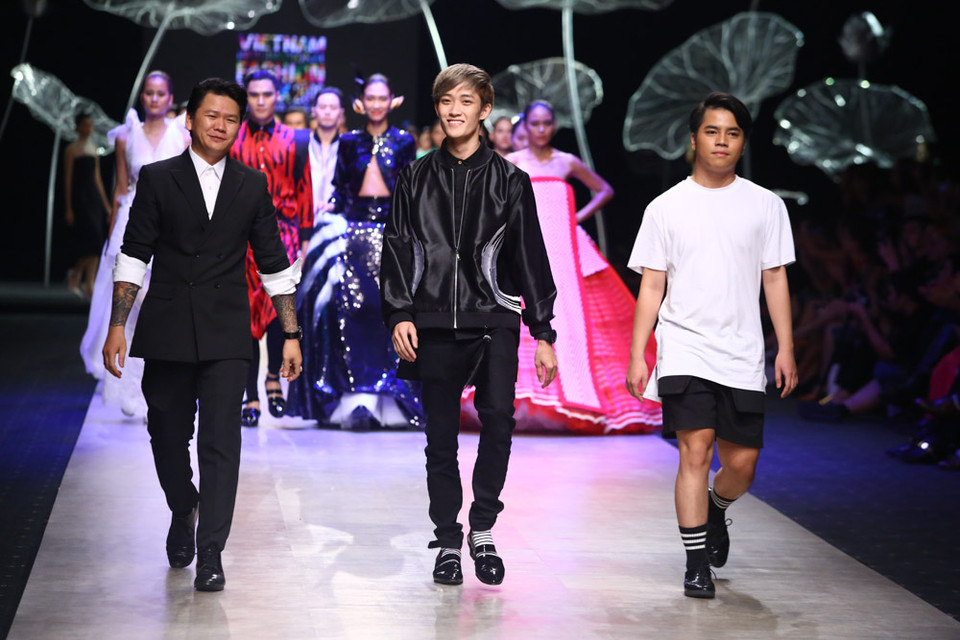 Cuộc hội ngộ của 3 quán quân Project Runway...