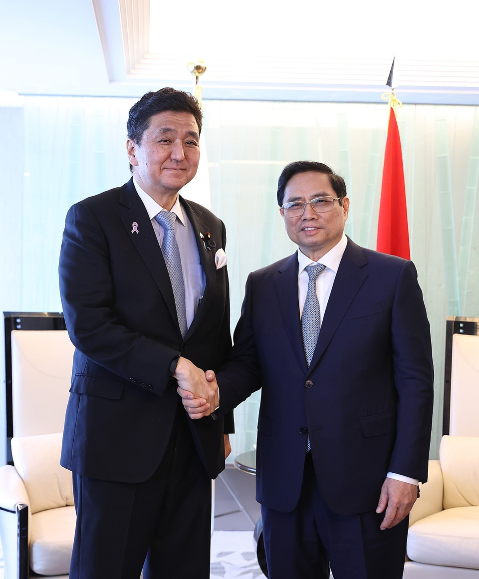 Thủ tướng Phạm Minh Chính tiếp Bộ trưởng Quốc phòng Nhật Bản Kishi Nobuo. (Ảnh: Dương Giang/TTXVN)