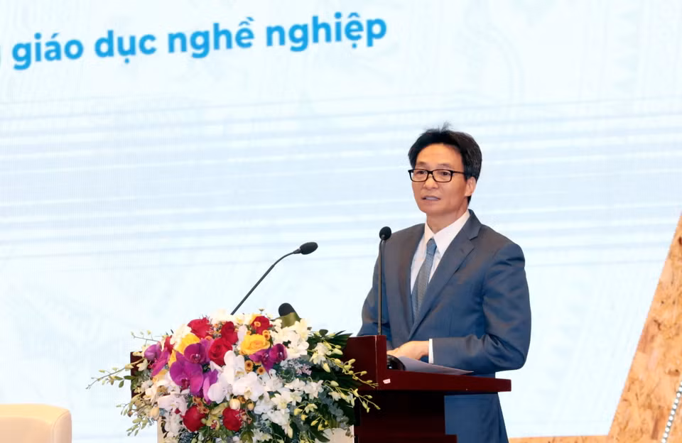 Phó Thủ tướng Chính phủ Vũ Đức Đam phát biểu tại Diễn đàn. (Ảnh: Anh Tuấn/TTXVN)