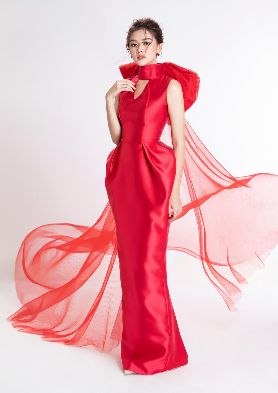 Để chuẩn bị cho hành trang đến với cuộc thi Miss International – Hoa hậu Quốc tế 2019 diễn ra từ ngày 25/10-13/11, tại Nhật Bản, Tường San đã dành nhiều thời gian tập luyện vóc dáng, tập catwalk cũng như thần thái. (Ảnh: Lê Thiện Viễn/Vietnam+)