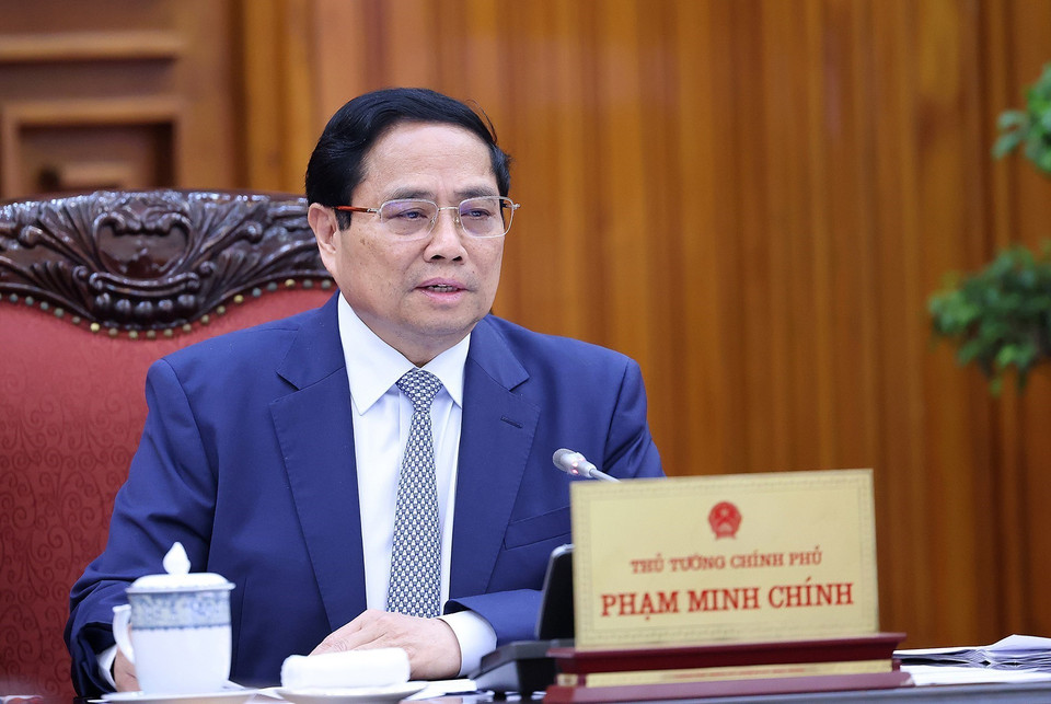 Chiều 1/4, tại Hà Nội, Thủ tướng Phạm Minh Chính chủ trì cuộc họp với lãnh đạo các bộ, ngành và địa phương để đẩy nhanh tiến độ triển khai dự án đường dây 500kV mạch 3 từ Quảng Trạch (Quảng Bình) đến Phố Nối (Hưng Yên), phấn đấu đưa vào khai thác trong tháng 6/2024. (Ảnh: Dương Giang/TTXVN)