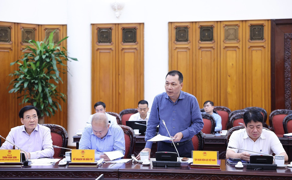 Chủ tịch Hội đồng Thành viên Tập đoàn Điện lực Việt Nam Đặng Hoàng An phát biểu. (Ảnh: Dương Giang/TTXVN)