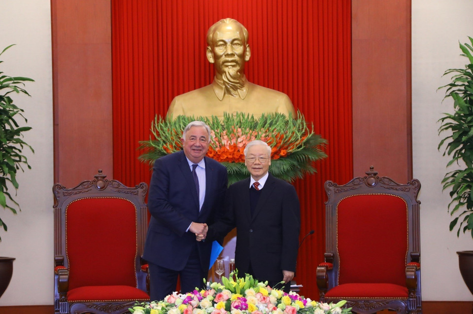 Tổng Bí thư Nguyễn Phú Trọng tiếp Chủ tịch Thượng viện Cộng hòa Pháp Gérard Larcher. (Ảnh: Văn Điệp/TTXVN)