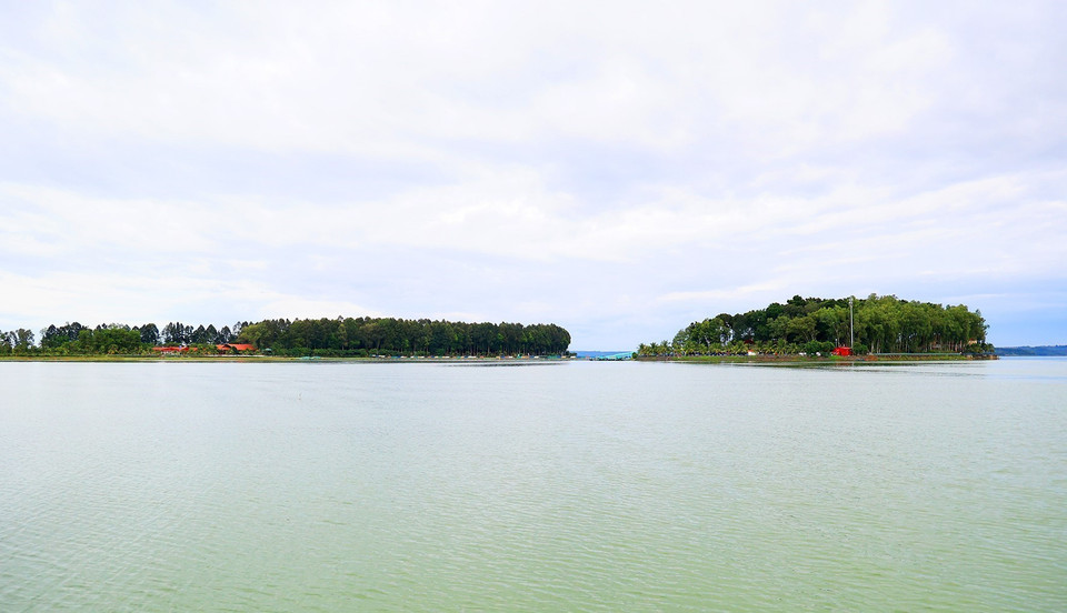 Khu du lịch Đảo Ó-Đồng Trường nằm giữa lòng hồ Trị An tại thị trấn Vĩnh An, huyện Vĩnh Cửu (Đồng Nai).(Ảnh: Hồng Đạt /TTXVN)