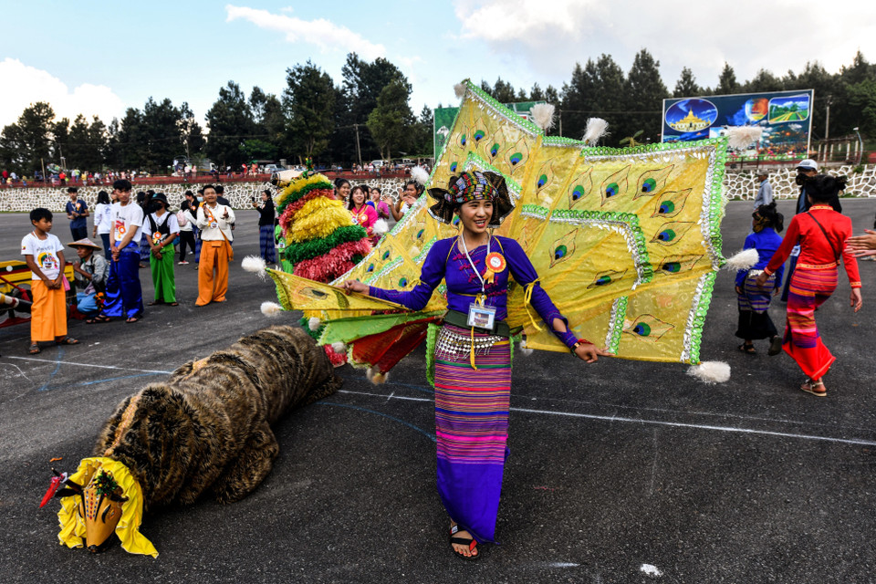 Hội nghị lần thứ 27 các bên tham gia công ước khung của Liên hợp quốc (LHQ) về biến đổi khí hậu (COP27) diễn ra tại thành phố Sharm El-Sheikh của Ai Cập từ ngày 6-18/11/2022. Hội nghị khí hậu toàn cầu năm nay được kỳ vọng sẽ giải quyết sẽ những vấn đề then chốt, bao gồm cả việc đảm bảo nguồn tài chính khí hậu thỏa đáng cho các nước nghèo và nâng tham vọng hành động khí hậu nhằm đạt mục tiêu hạn chế mức tăng nhiệt độ toàn cầu dưới 1,5 độ C. (Ảnh: THX/ TTXVN)