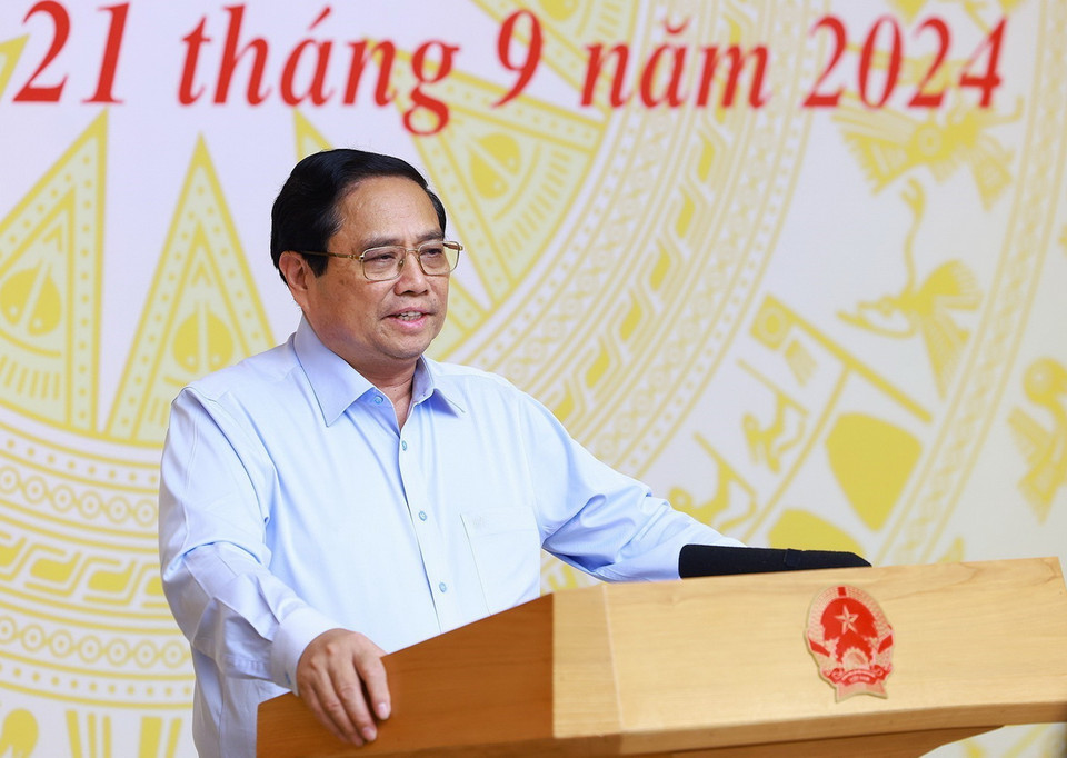 Thủ tướng Phạm Minh Chính chủ trì Hội nghị Thường trực Chính phủ làm việc với các ngân hàng thương mại cổ phần về các giải pháp góp phần phát triển kinh tế-xã hội. (Ảnh: Dương Giang/TTXVN)