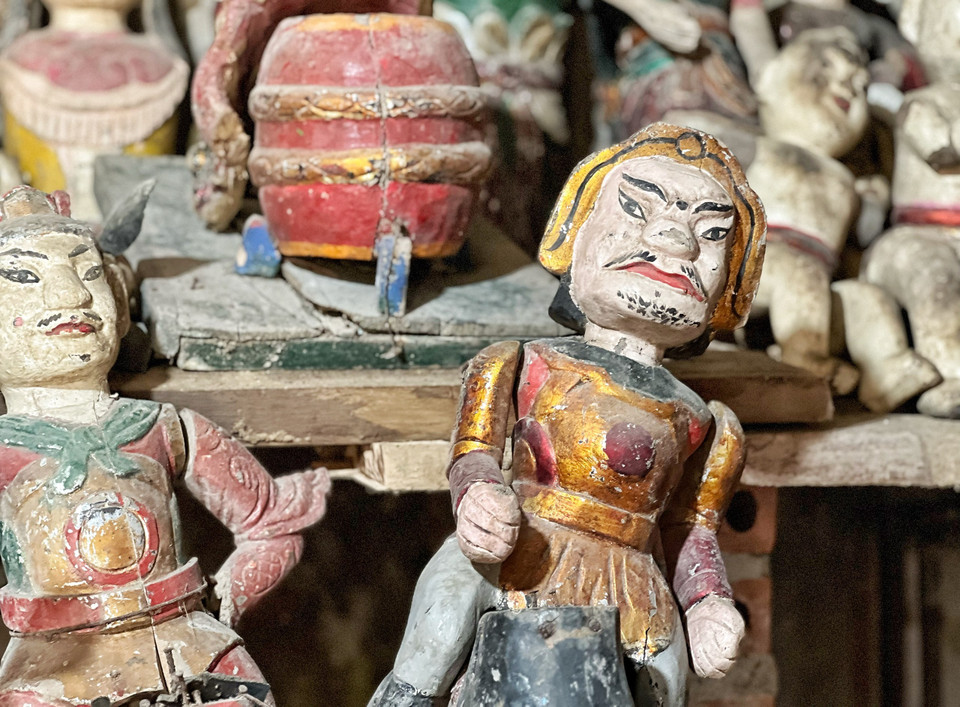 Con rối này có tuổi đời đã 200 năm, trong tích trò Lê Lợi khởi nghĩa Lam Sơn. (Ảnh: Mai Mai/Vietnam+)