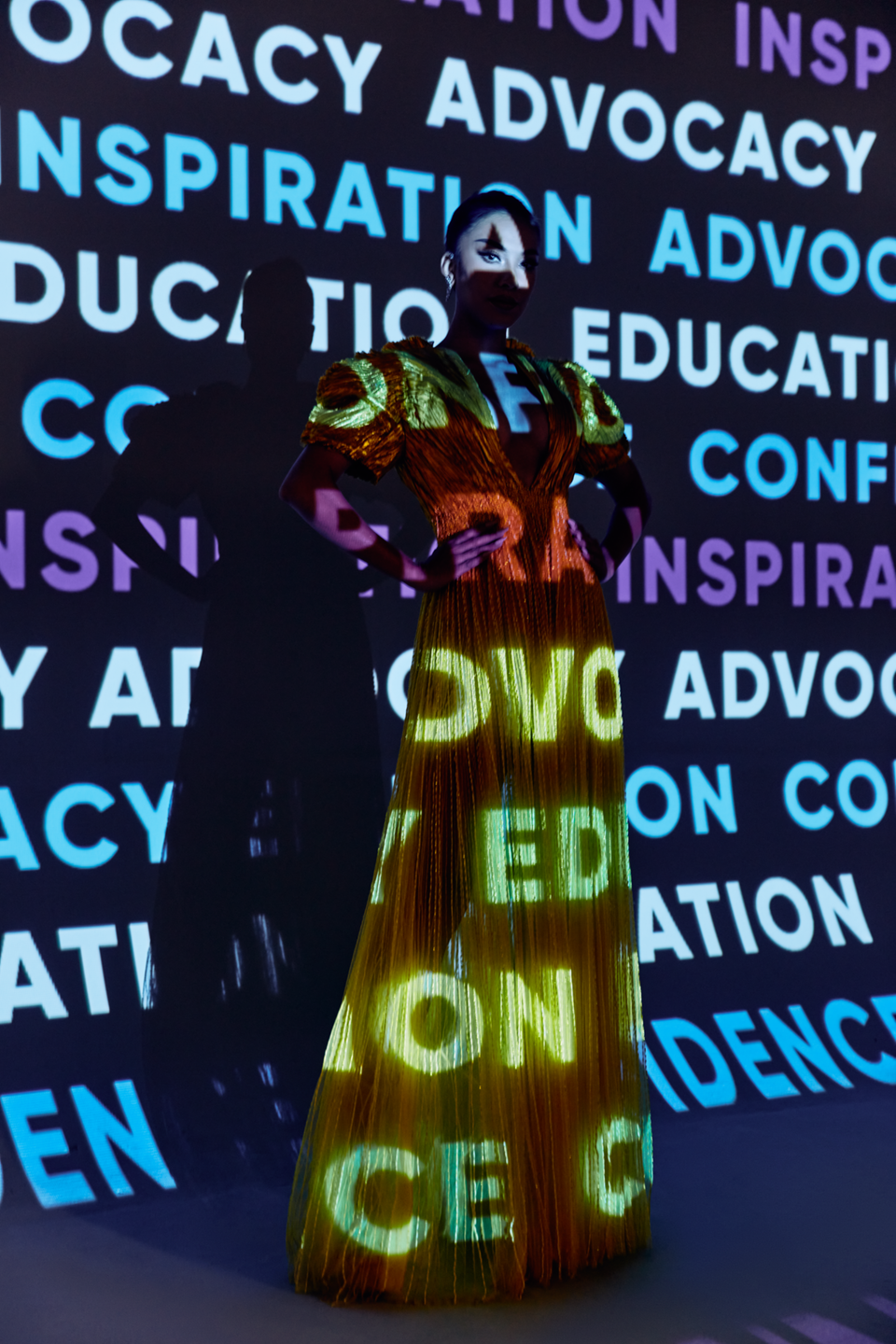 Duyên dùng chính tình yêu thương, quý mến của những người luôn quan tâm, ủng hộ cô làm động lực cố gắng, phát triển bản thân và chinh phục cả antifan. (Ảnh: CTV/Vietnam+)