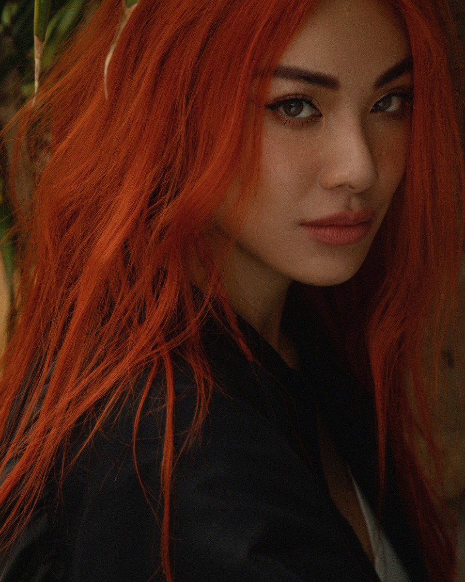 Nhiều chương trình xây cầu, giúp đỡ cho các gia đình, hoàn cảnh khó khăn ở nhiều tỉnh, thành phố miền Tây Nam Bộ cũng nhận được sự hỗ trợ và đóng góp của cô. Bên cạnh đó, á hậu cũng tập trung học hỏi trau dồi kinh nghiệm trong lĩnh vực kinh doanh. (Ảnh: PV/Vietnam+)