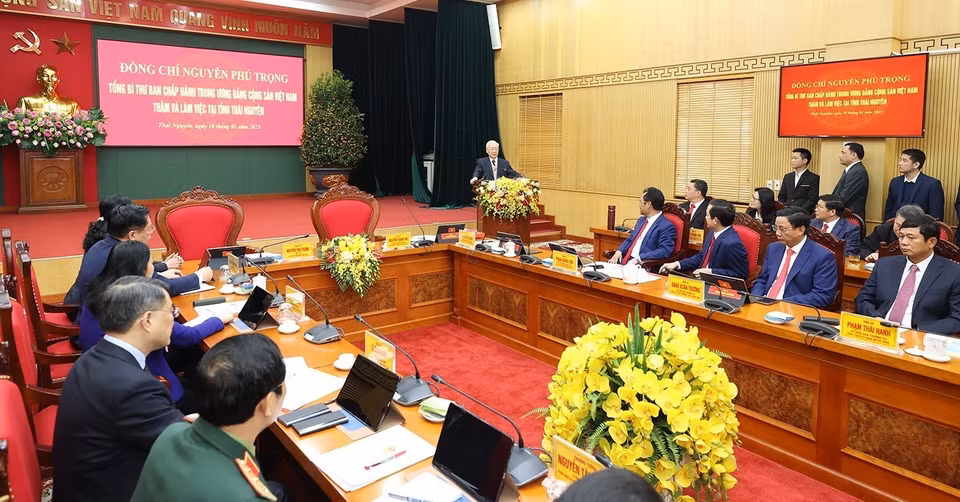 Tổng Bí thư Nguyễn Phú Trọng phát biểu tại buổi làm việc với Ban Thường vụ và lãnh đạo tỉnh Thái Nguyên. (Ảnh: Trí Dũng/TTXVN)