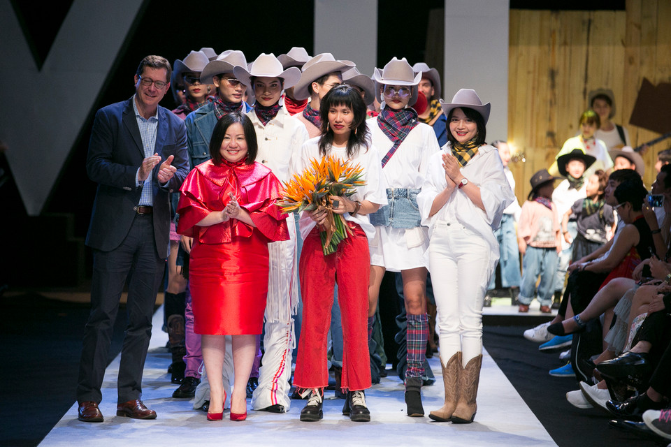 Xuất hiện tại Tuần lễ Thời trang Xuân-Hè 2018, bộ sưu tập ‘The Wild of Nature’ (thương hiệu Canifa, nhà thiết kế Lê Hà) được khơi nguồn cảm hứng từ chuyến đi khám phá những cánh đồng bông tại Texas, Mỹ. 