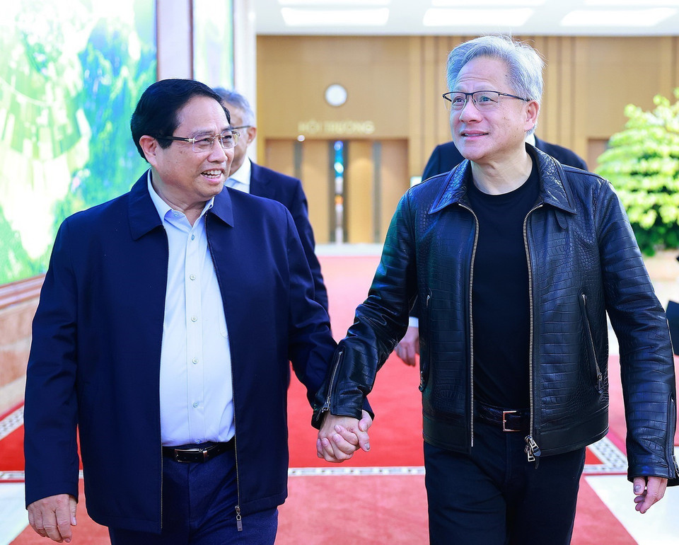 Thủ tướng Phạm Minh Chính làm việc với Chủ tịch Tập đoàn NVIDIA (Hoa Kỳ) Jensen Huang. (Ảnh: Dương Giang/TTXVN)