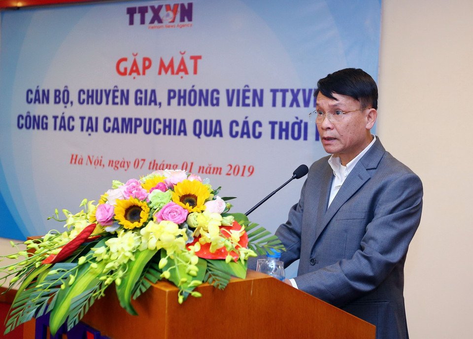 Tổng Giám đốc Thông tấn xã Việt Nam Nguyễn Đức Lợi phát biểu tại buổi gặp mặt. (Ảnh: Danh Lam/TTXVN)