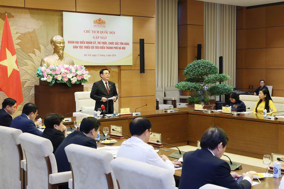 Chủ tịch Quốc hội Vương Đình Huệ phát biểu. (Ảnh: Nhan Sáng/TTXVN)