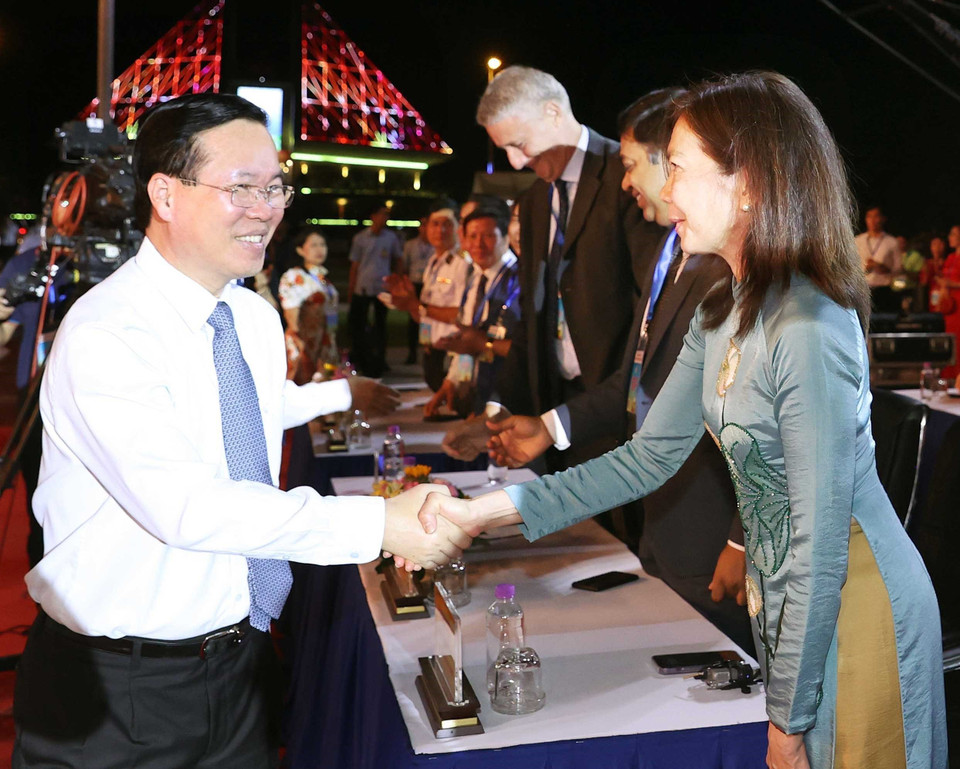 Chủ tịch nước Võ Văn Thưởng và bà Pauline Tamesis, Điều phối viên Thường trú Liên hợp quốc tại Việt Nam. (Ảnh: Thống Nhất/TTXVN)