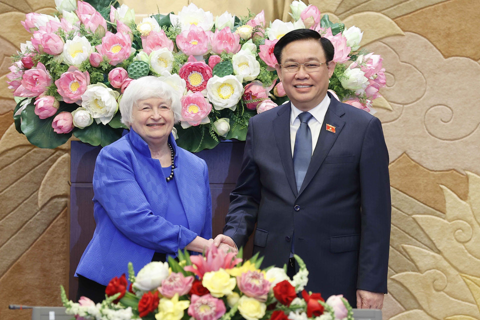 Chủ tịch Quốc hội Vương Đình Huệ tiếp Bộ trưởng Bộ Tài chính Hoa Kỳ Janet Yellen. (Ảnh: Doãn Tấn/TTXVN)