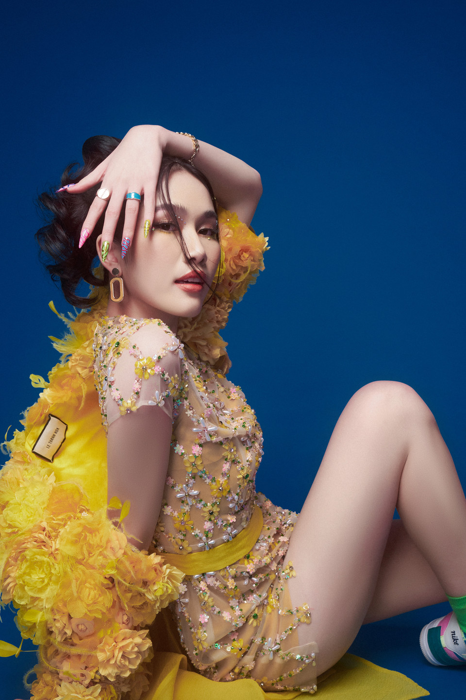 Vốn quen thuộc với hình ảnh nữ tính, ‘bánh bèo,’ nay nàng hậu bỗng có màn thay đổi phong cách đầy biến hóa. (Ảnh: CTV/Vietnam+)