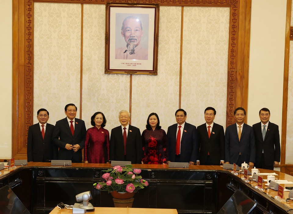 Tổng Bí thư Nguyễn Phú Trọng, Thủ tướng Phạm Minh Chính, Thường trực Ban Bí thư Võ Văn Thưởng và các đại biểu dự buổi lễ. (Ảnh: Trí Dũng/TTXVN)