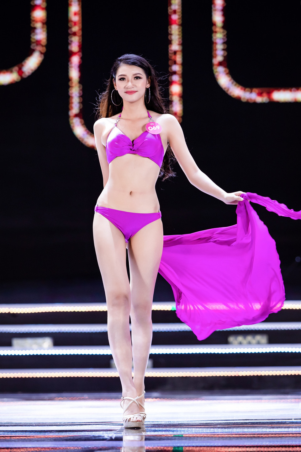 Người đẹp Tài năng Đinh Phương Mỹ Duyên (SBD 069). 