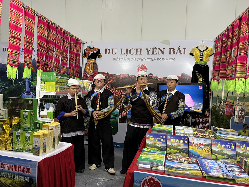 Sắc màu văn hóa của tỉnh miền núi Đông Bắc. (Ảnh: Mai Mai/Vietnam+)