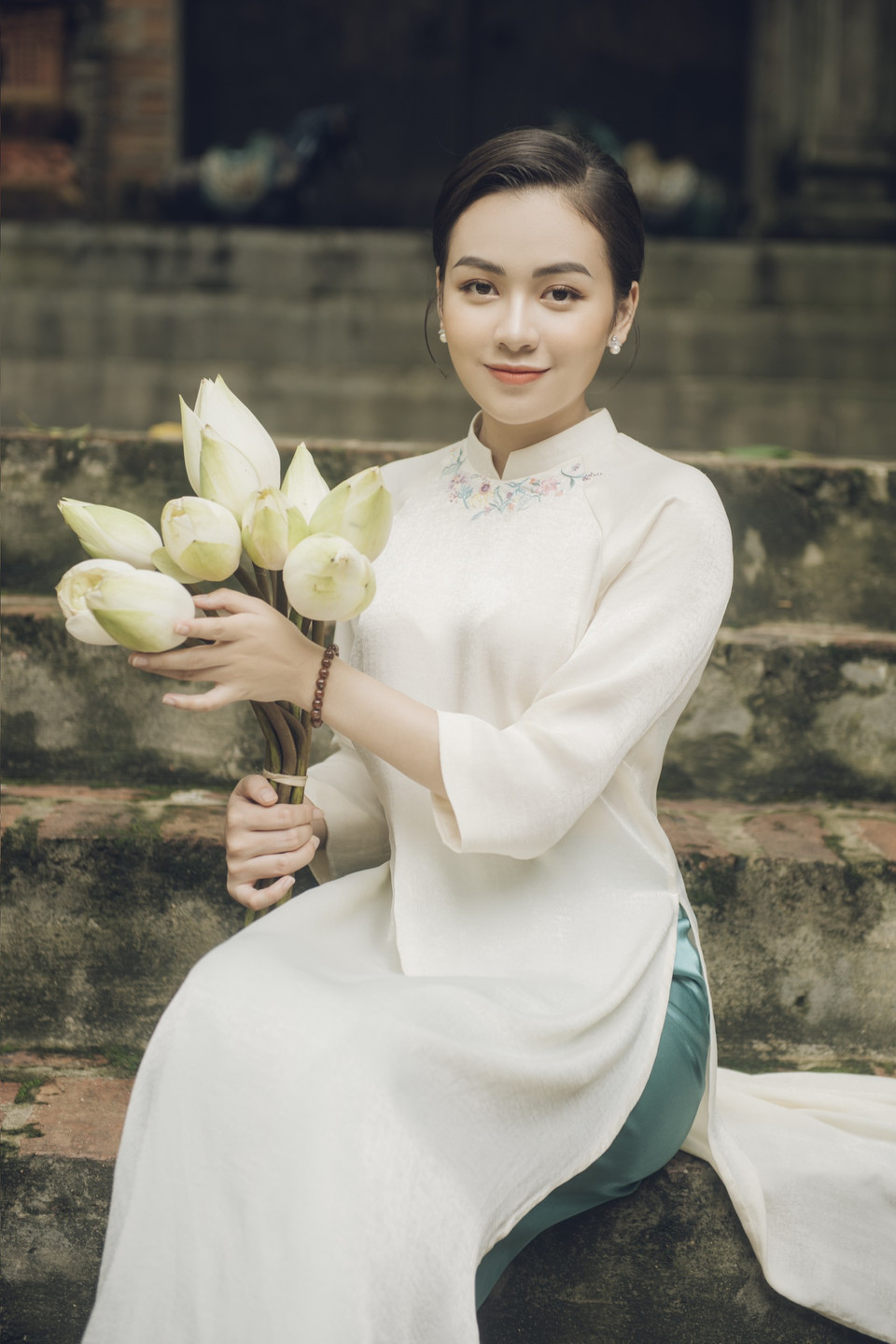 Ngoài đời, Thùy Linh chuộng phong cách thời trang thanh lịch, kín đáo nhưng sang trọng, thời thượng. (Ảnh: M.Mai/Vietnam+)